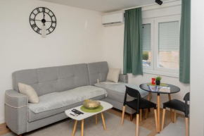 Ali-pasha luxury apartment